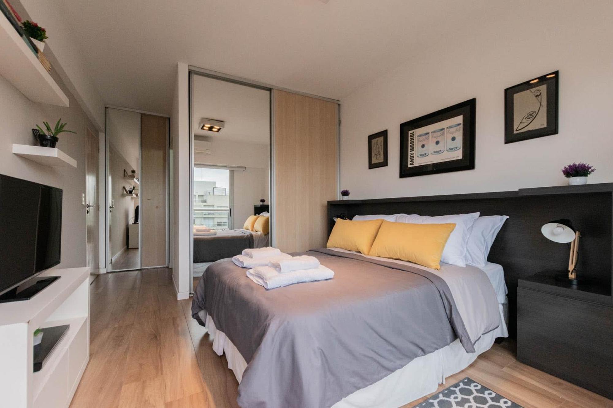 Fliphaus Ravignani 2255 Palermo Hollywood