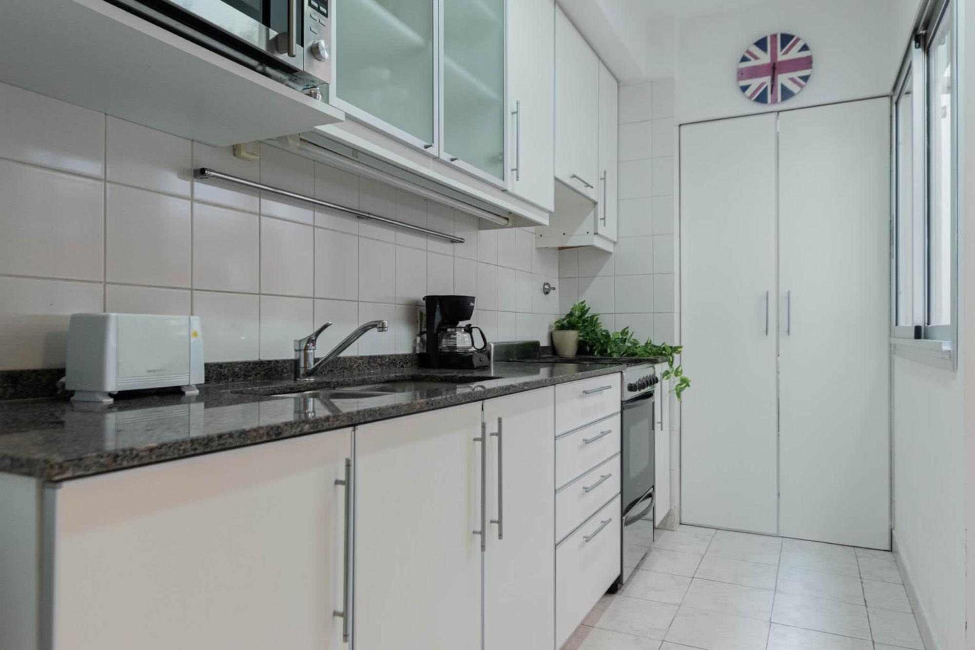 Fliphaus Ravignani 2255 Palermo Hollywood *