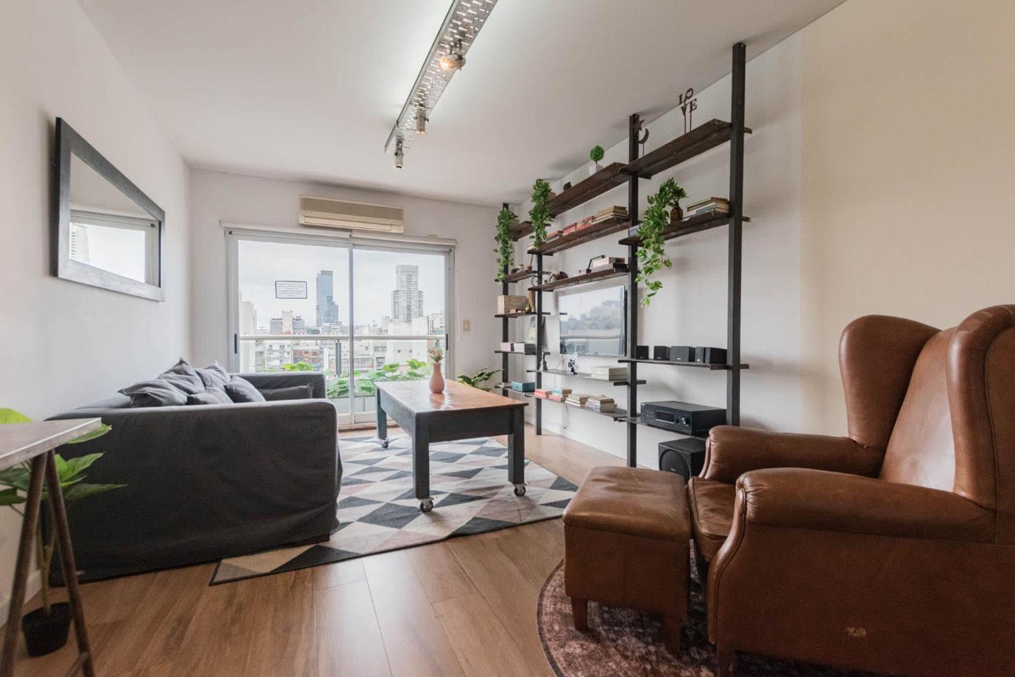 Fliphaus Ravignani 2255 Palermo Hollywood *